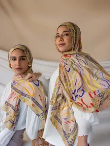 Women's Fashion Graffiti Watercolor Scarf Polyester Muslim Hijab, Stylish and Versatile Headscarf for All Seasons Turban Hijab