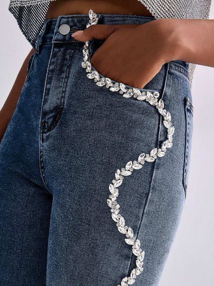 Women's Mid-waist Wide-leg Jeans With Heavy Craft Diamond-embellished Wavy Patterns, Featuring Classic Zipper And Button Fly With Functional Pockets, Split Hems, And A Drapey Straight Cut. Suitable For All Seasons And Various Occasions. Women's Mid-waist Wide-leg Jeans With Heavy Craft Diamond-embellished Wavy Patterns, Featuring Classic Zipper And Button Fly With Functional Pockets, Split Hems, And A Drapey Straight Cut. Suitable For All Seasons And Various Occasions.