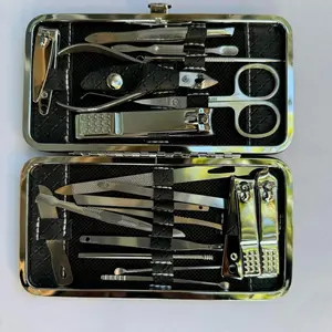 manicure set with 19 pieces,nails tools for beauty care. Storage