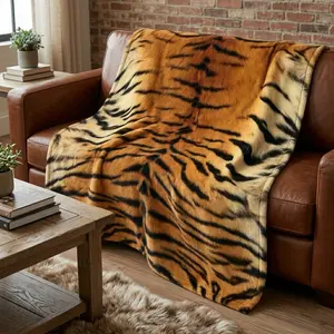 Wild Tiger Print Flannel Blanket, Soft and Warm, Suitable for All Seasons, Perfect for Sofa, Bed, Office, Outdoor Camping, Gift Idea
