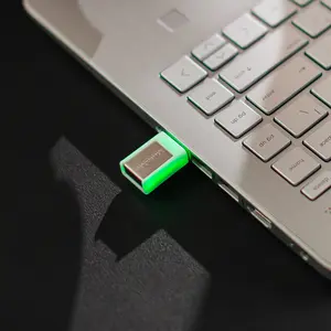 MuteMe Mini - The Illuminated Mute Button