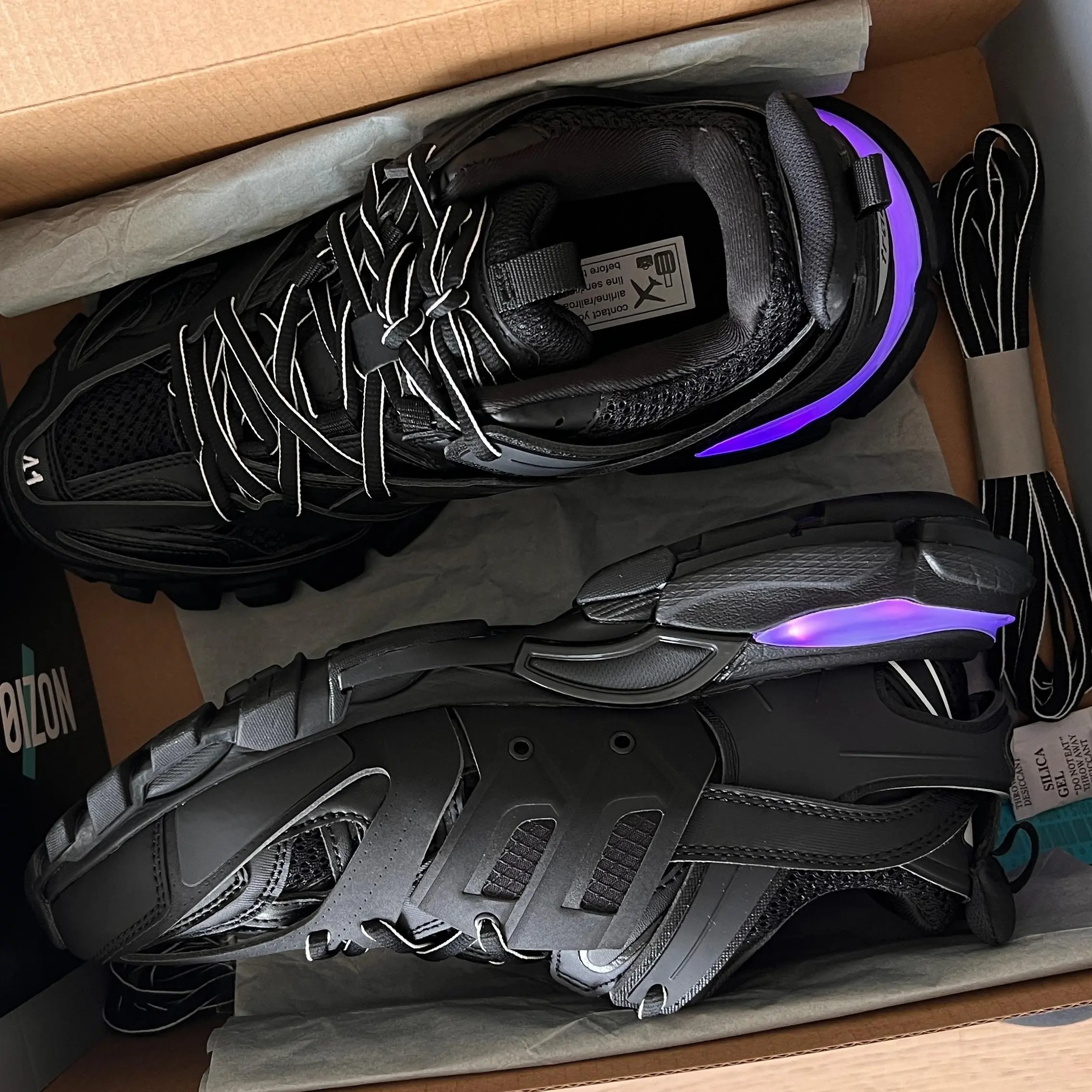 BB Track Luxury LED Light-Up Chunky Sneakers - Light, Breathable Unisex Couple Casual Training Shoes
