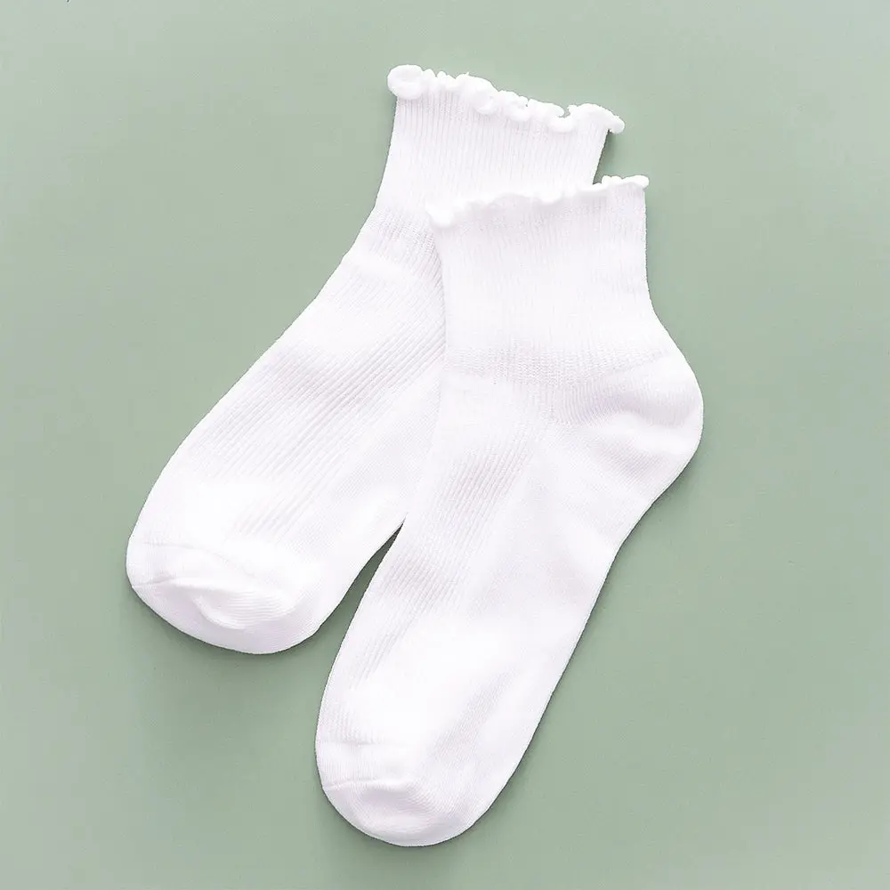 Ruffle Edge Socks | White