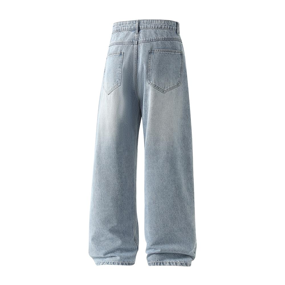 Men's loose straight-leg jeans, vintage style, suitable for street casual wear.