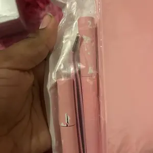 Product Review of Natural Look Eyelash Extensions Set with False Lashes, Tweezers, Glue, Remover and Fixer, Professional Accessories for Women's Summer Makeup from W**👺