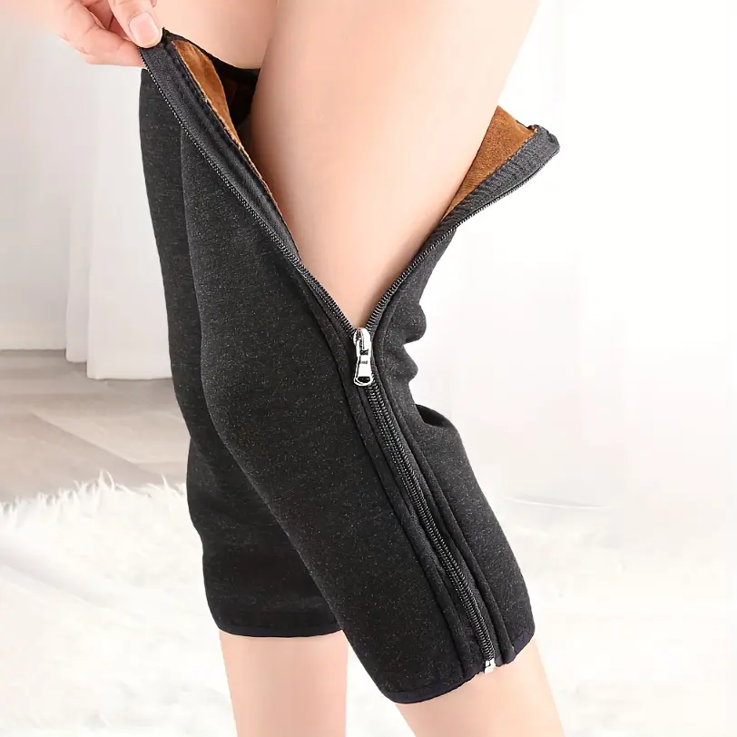 1 Pair of Autumn and Winter Fully Fleece-Lined Double-Layer Thickened Knee Pads with Zipper for Warmth