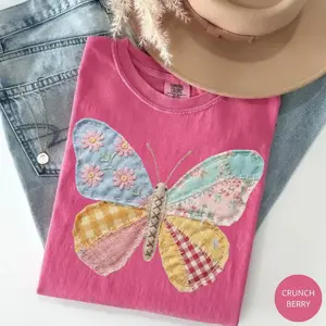 (Print) Comfort Colors Faux Patchwork Butterfly T-Shirt, Spring Butterfly Shirts, Shirts for Women, Floral Spring Patchwork - TrendWear USA