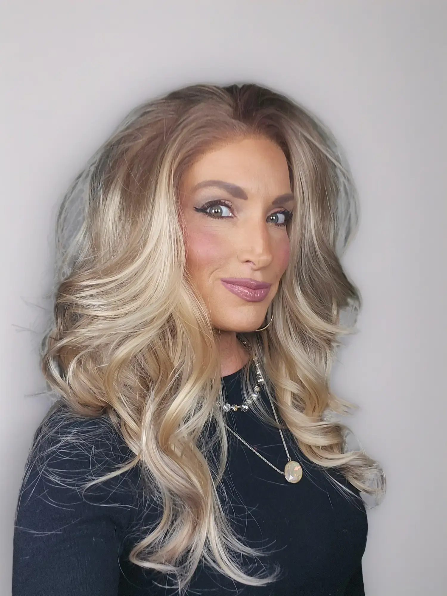 CARKIRA Mia 13x4 Lace Front Wig 22" Long with Medium Cap Unisex Heat Friendly Up to 320°F CARKIRA Mia 13x4 Lace Front Wig 22" Long with Medium Cap Unisex Heat Friendly Up to 320°F
