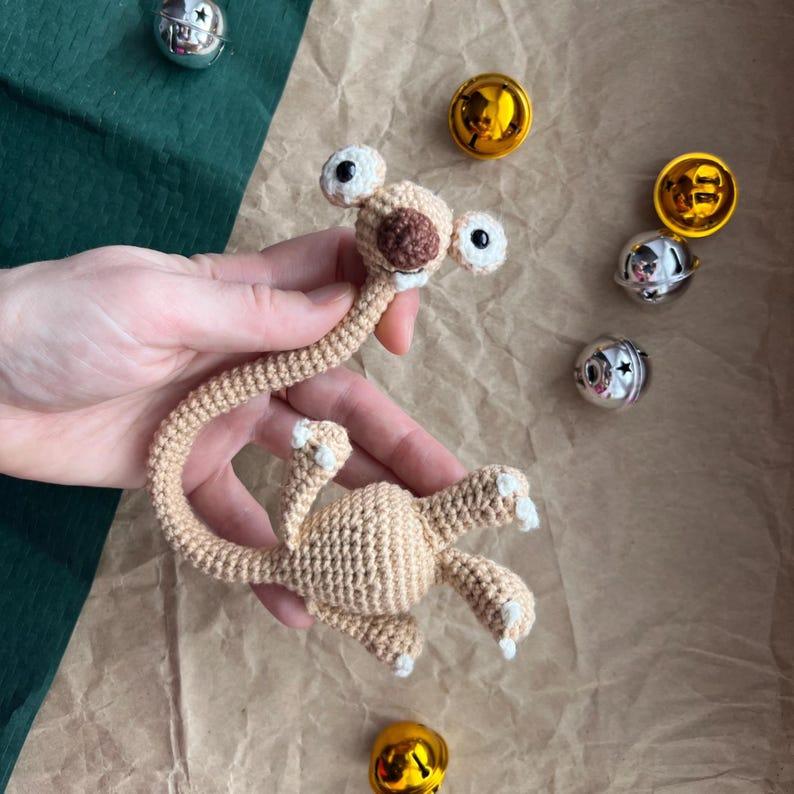 Long-neck Sid crochet, sloth Sid from Ice Age, Amigurumi