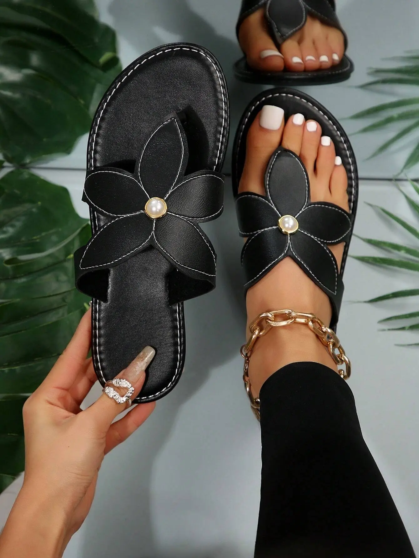 AESS Women Floral Flat Sandals Open Toe Slippers Summer Outdoor Floral Flip Flops Beach Vacation Casual Slip On Comfortable Trendy