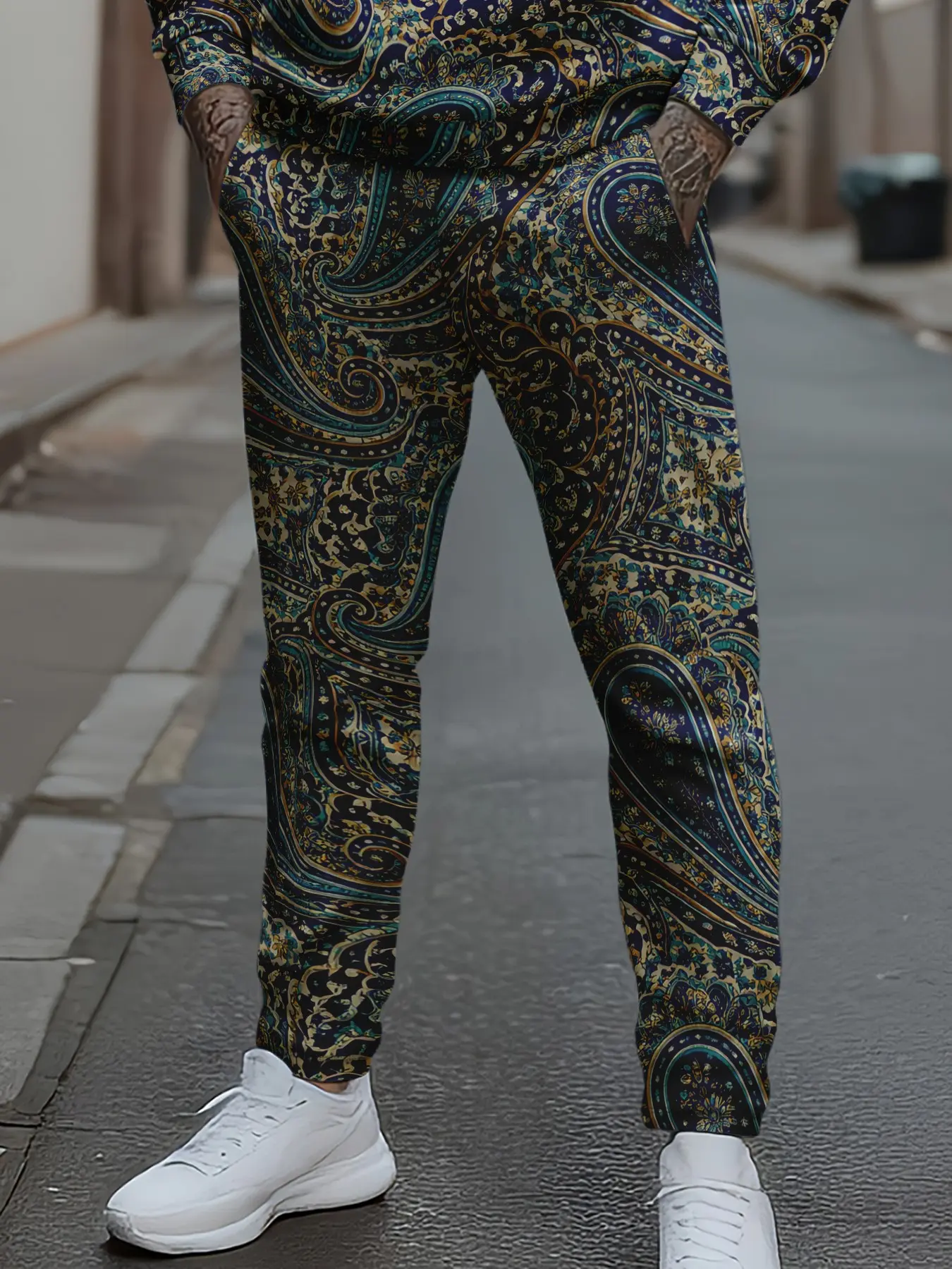Men's Paisley Vintage Floral Print Jogger Pants, Casual High-Waist Bohemian Style Loose Cuffed Trousers for Spring & Fall