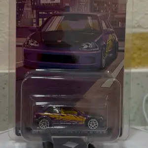 Hot Wheels Compact Kings Honda Civic Type R EK9 Diecast Model Car with Purple and Yellow Flames