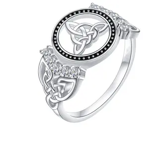 Fashionable Celtic Knot Three-in-One Ring, Witch Celtic Amulet Diamond-Studded Fashion Ring