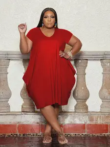 Plus Size T-Shirt Dress with Pockets, Loose-Fitting Short Sleeve Casual Dress for Summer, Comfortable Knit Fabric, Casual Wear