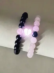 ATLVXJL 2pcs Matching Couple Glow In The Dark Magnetic Heart Jewelry Set Men Women Charm Black Beaded Bracelet For Valentine's Day Gift
