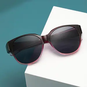 Summer UV Protection Round Sunglasses for Women & Men, Retro Y2K Fit Over Glasses, Stylish Driving Sunglasses with Large Frame, Wear Over Prescription Eyewear, Trendy Outdoor Sunglasses