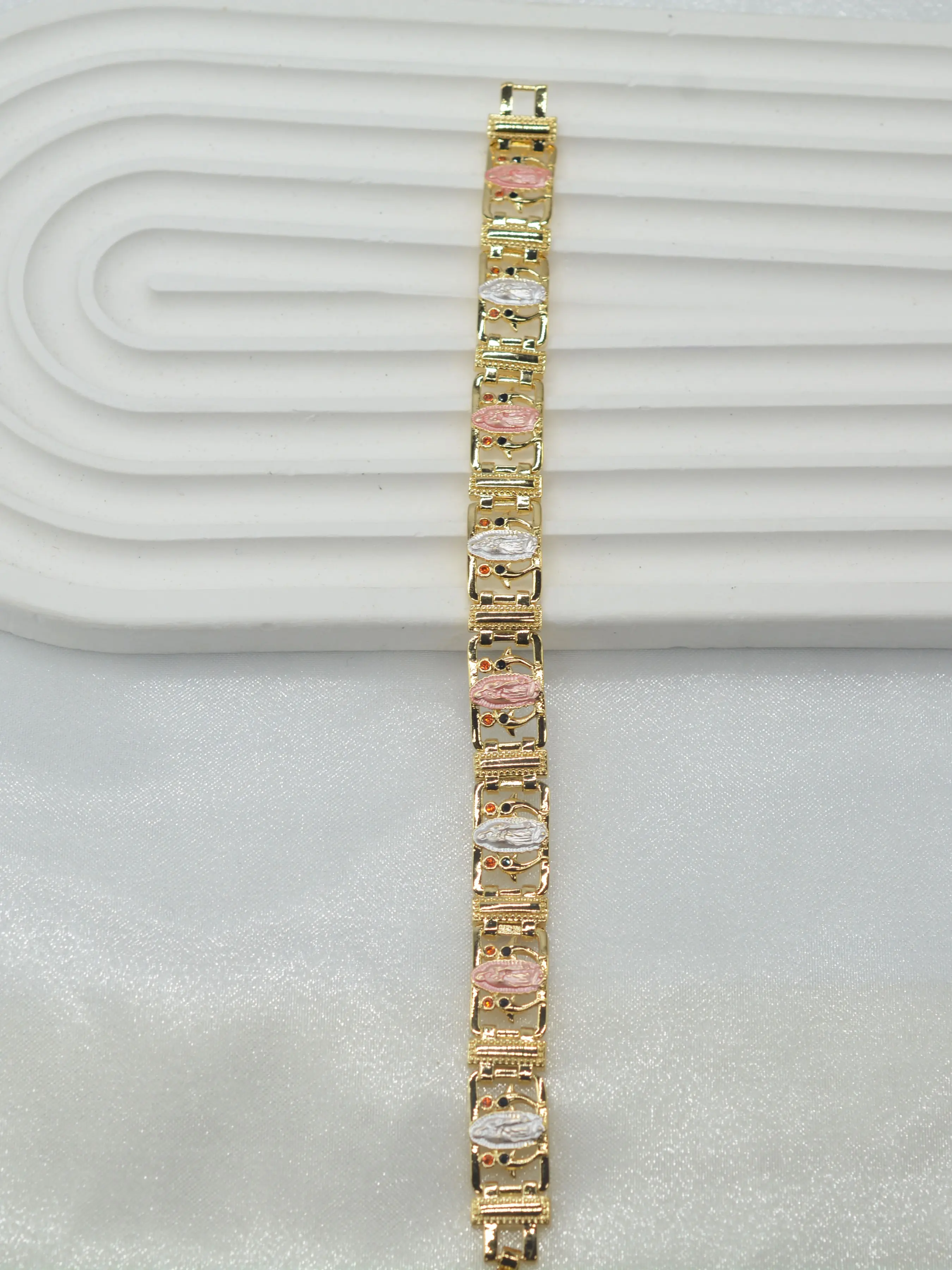 14k Gold Plated Oil Drop Mother of Guadalupe Necklace Watch Nugget Chain for Women, Daily Casual Wear, Perfect for Dates and Layering Jewelry, Elegant Chain