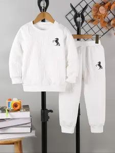 Boys' Trendy Two-Piece Set, Casual Long Sleeve Top & Comfortable Pants, Perfect for Fall Winter Daily Wear or Travel Sports, Clothes Kids