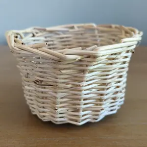 Grape Vine Basket Peeled [5"]
