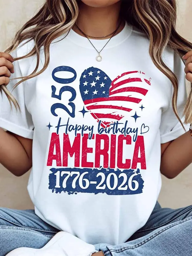 Unisex Streetwear T-Shirt with Patriotic American Flag Heart Flat Graphic, Sporty Chic Loose-Fit Crew Neck in 100% Heavyweight Cotton