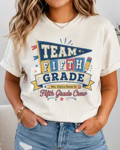 Personalized 5th Grade Shirt, Custom Class Team Tee, Teacher Class Crew Outfit, Comfort Colors School Spirit Shirt