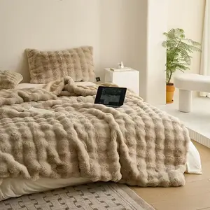 Solid Color Faux Rabbit Fur Blanket, Soft Fluffy Throw Blanket for Air-Conditioned Rooms, Warm Nap Blanket for Home and Office
