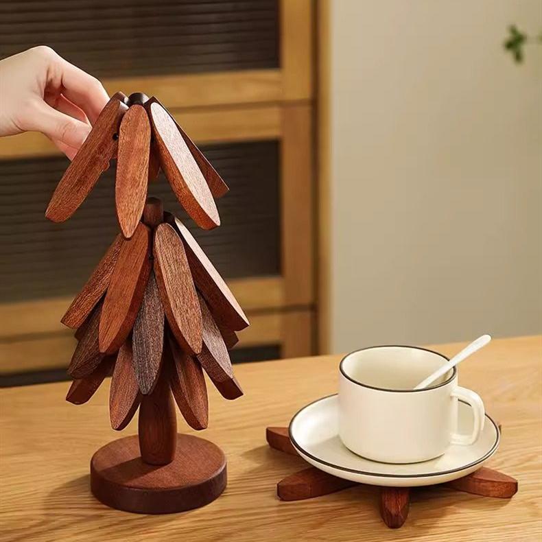 Wooden Trivets for Hot Dishes, Tree Shape Trivet Set, 4  + 1 Stand stored Like a Christmas Tree,Foldable Kitchen Wooden Trivet,for Hot Dishes、Pot、Bowl、Teapot、Hot Pot Holder，Kitchen supplies, eco-friendly, decorative items