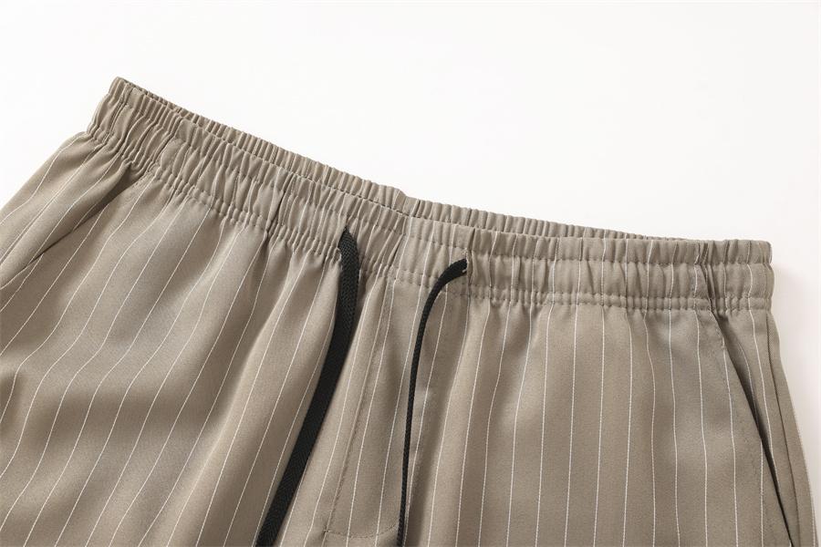 3-pack men’s casual shorts with vertical stripes, loose straight cut, drawstring elastic waistband, minimalist retro style, versatile for everyday commuting