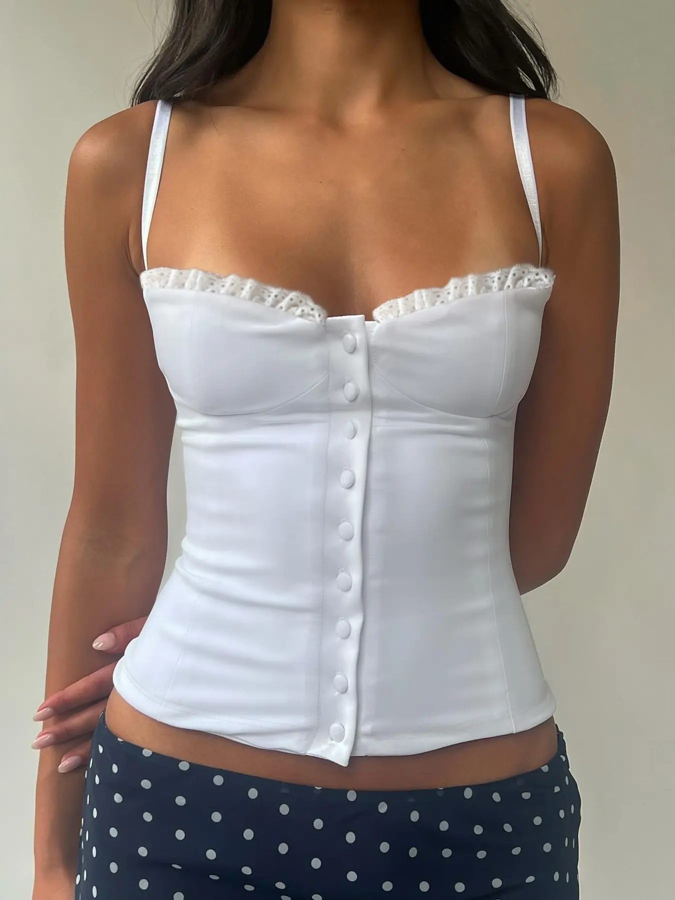 French Sweet Holiday Lace Strapless Top, Bandeau Top, Button Decorated Slimming Vest, Elegant Lady Women's Summer Fashion Sleeveless Blouse, Elegant Chic Sleeveless, Casual Fitted Sleeveless, Spaghetti Strap, Womenswear