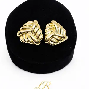 88 14K Laminated Chunky Knot Stud Earrings