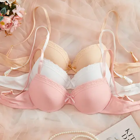 Women's French Lace Cup Edge Design Everyday Bra, Cute, Elegant, Comfortable Breathable Ribbed Fabric, Adjustable Shoulder Straps, Underwire Lingerie Underwear Set of 3 Womenswear, Fit, Bra Detail, Bra Pack