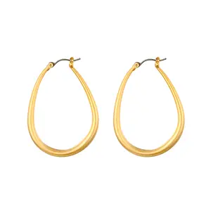 OIDEA Women's Elegant Oversized Gold-Tone Oval Hoop Earrings - Silhouette Geometric Costume Jewelry, 0.15" Wire Diameter, 1.3" Width, 1.77" Height, Hypoallergenic Posts for Daily & Evening Wear