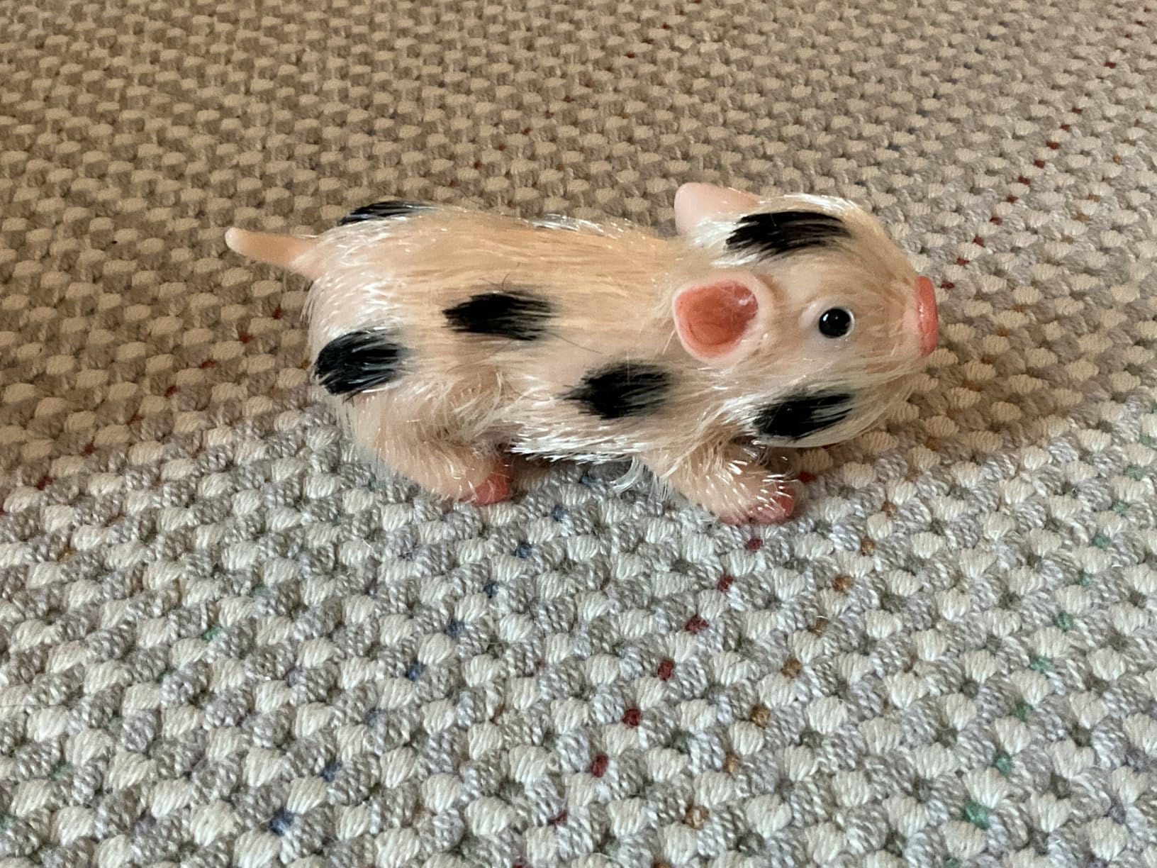 5 Inches Silicone Piglet, Soft Mini Realistic Silicone Animal, without Accessories, Kids Lifelike Reborn Doll（Ella）