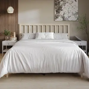 Favorer Lancaster Platform Bed Frame with Slatted Headboard, No box spring required, Easy Assembly