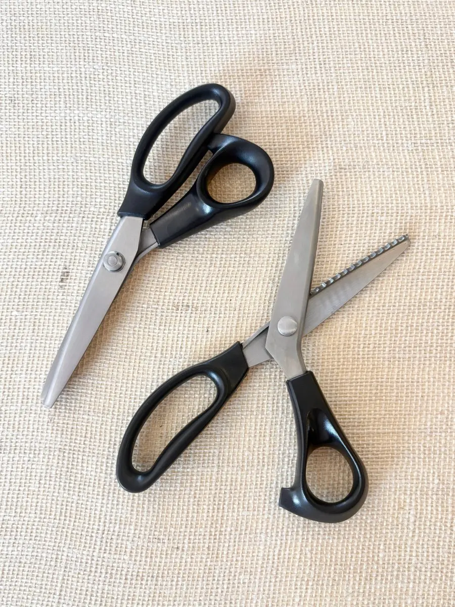Pinking Shears (Multiple Cut Styles)