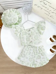 Girls' set, girls' summer fresh and cute set, fresh daisy countryside style, girls' flying sleeve top+shorts, white background green daisy embossed fabric+same fabric sun hat, children's Easter gift, suitable for daily home, outdoor outings, Baby Clothing
