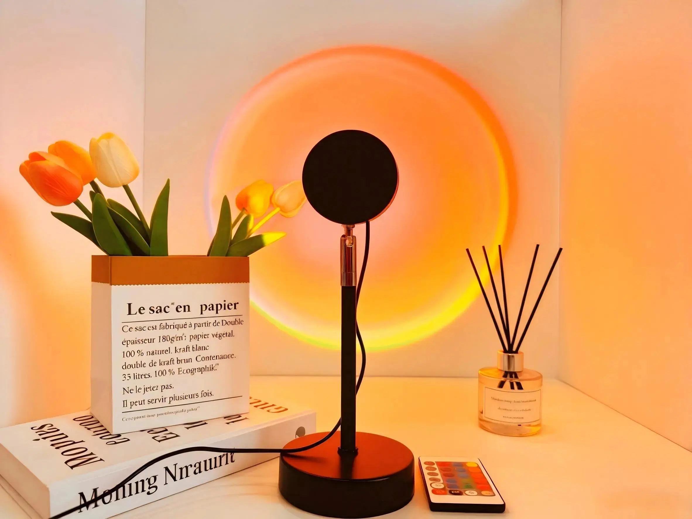Sunset Lamp Night Light - & 4 Modes Sunset Projection Lamp with Remote, Color Changing Rainbow Sunlight Lamp, Romantic Visual Led Light Projector for Photography Room Decor