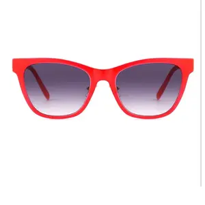 Foster Grant Cat eye red Sunglasses Silver Spring Style sunglass woman