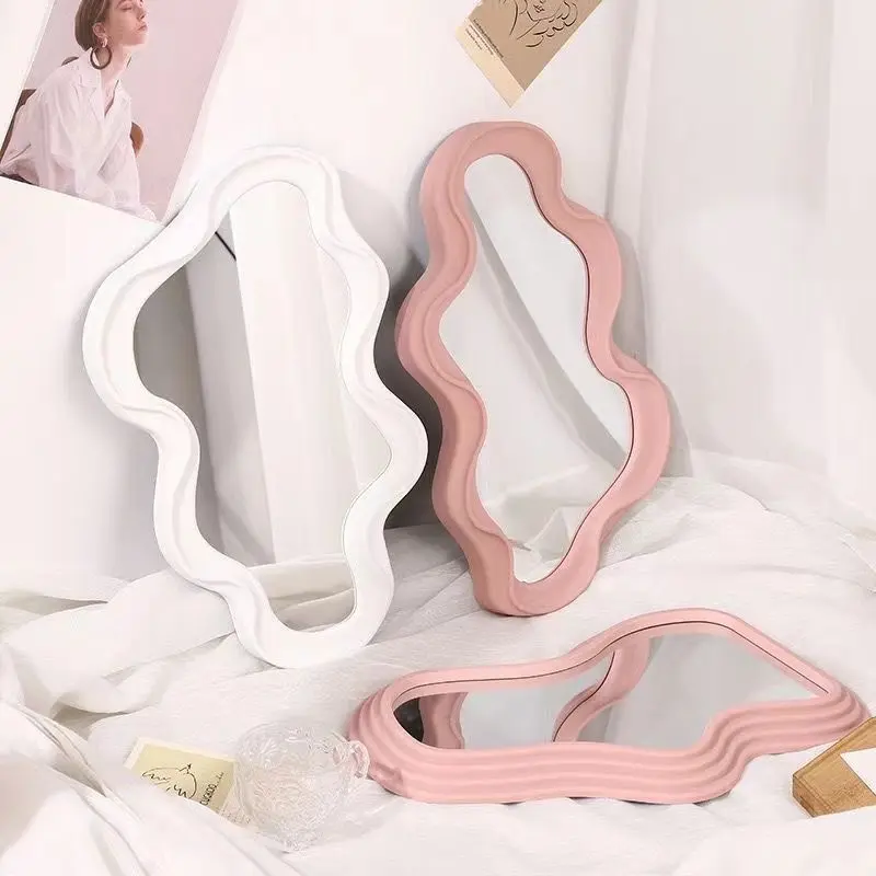 Mirrordolls Elegant WavyCloud Room/ Home Decor Wall Mirror