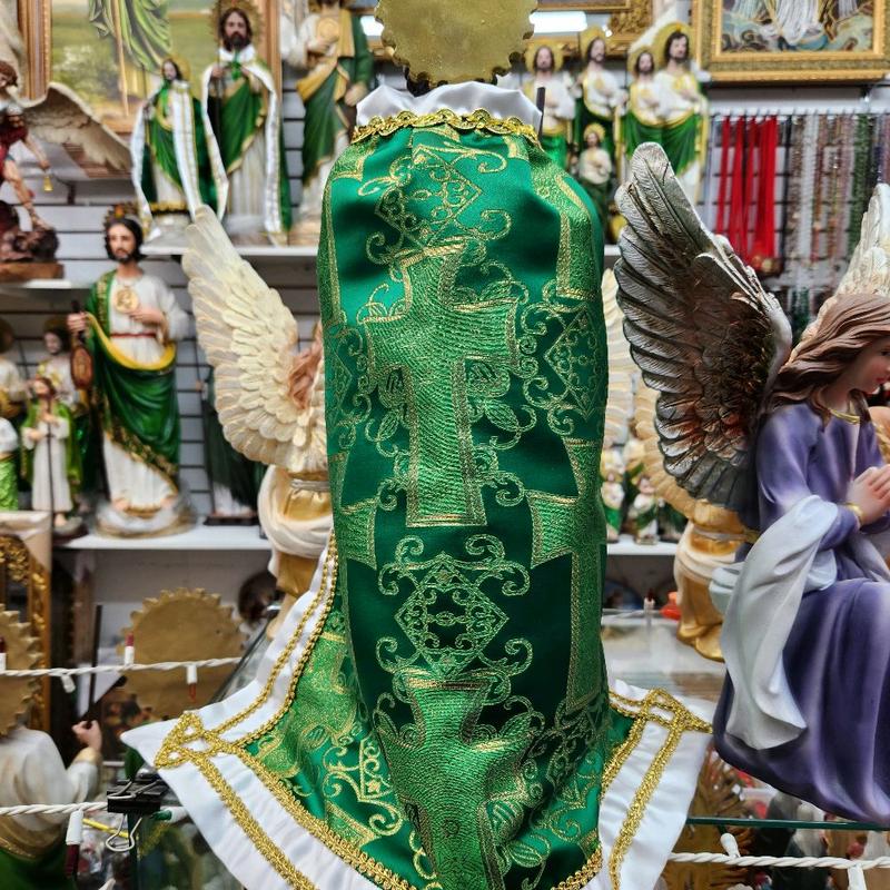 San Judas 20" Inches Tall CON CAPA (6 Estilos para Escojer)  Brand New Statue with Green and Gold Accents Religious Decor Ornaments St Jude Thaddeus With Cape Santo de los Casos Imposibles