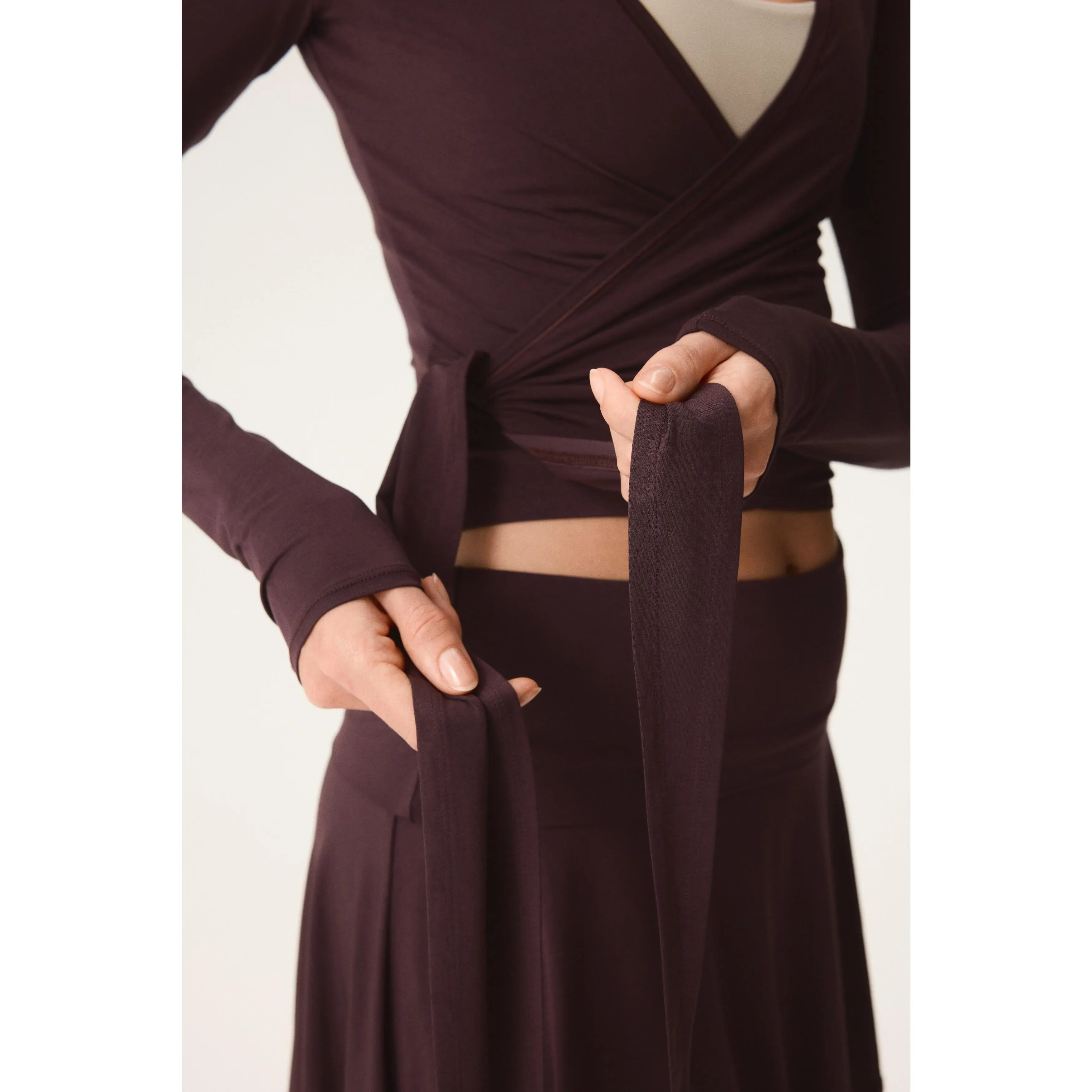 H&M Sports wrap top in modal