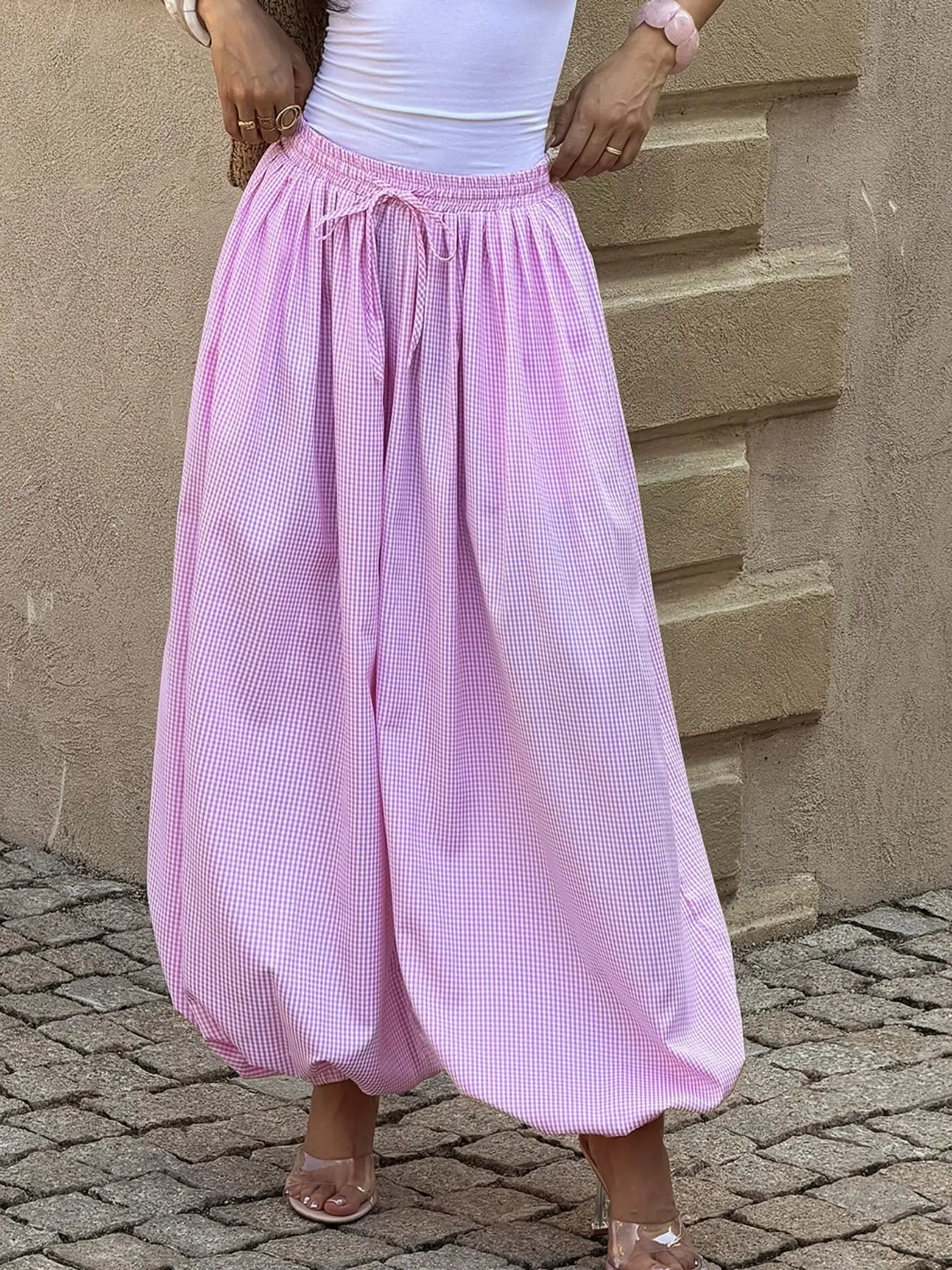 Pink Gingham Balloon Pants Women High Waist Drawstring Wide Leg Pants Elastic Waist Plaid Loose Trousers Vintage Cottagecore Chic Boho Style Summer Vacation Casual Baggy Pants Bohemian Boho Streetwear Fashion Flowy Palazzo Pants For Women