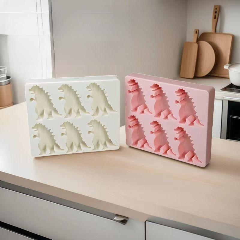 Godzilla Ice Cube Mold Foodgrade Silicone Mold with Dust Cover for Home & Party Use Unique Partyuse Ice Tray Black Cover Utensils Dustcover Godzilla Ice Cube Mold Foodgrade Silicone Mold with Dust Cover for Home & Party Use Unique Partyuse Ice Tray Black Cover Utensils Dustcover