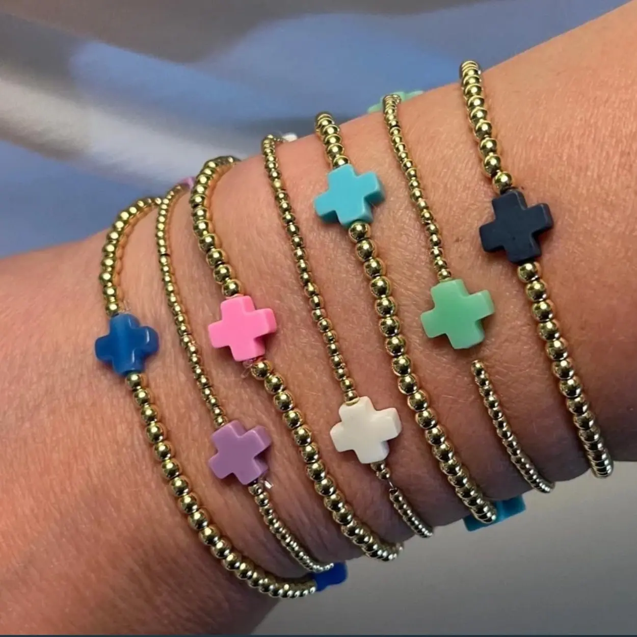 7 piece cross 3mm bead bracelet set