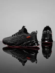 DAFK Blade Snake Year Limited Edition, Celebrating the Year of the Snake, Comfortable and Versatile, Shock-absorbent, Wear-resistant, Supportive, Low-cut Casual Running Shoes for Men