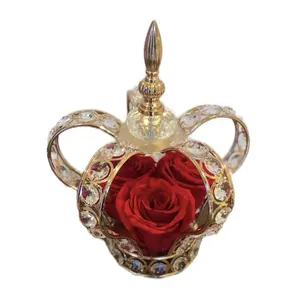 Gift for her. Rose in Crown . The Real Roses Preserved in Gold Crown. Lasts 5 Years Gift in Cellophane with Bow Decorative. Flowers. Red roses . Hand made . Made in USA . Valentine gift. Gift for wedding. Gift for daughter