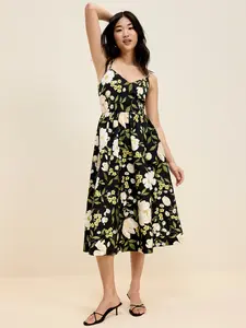 Old Navy Women's The Occasion by Fit & Flare Sleeveless Taffeta Midi Dress