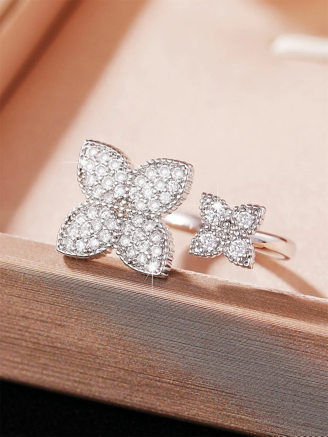 Elegant Artificial Zircon Decorated Ring, Fashion Accessories for Women & Girls, Trendy All-match & Exquisite Jewelry for Birthday Gift, Stackable Rings