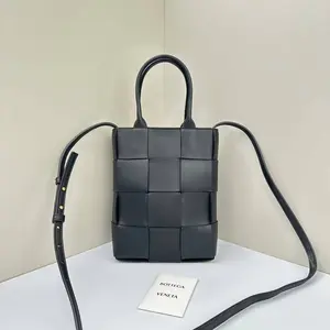 Pre-owned Bottega Veneta Calfskin Crossbody Bags Mini Cassette North South Black CPU0401
