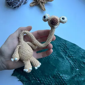 Long-neck Sid crochet, sloth Sid from Ice Age, Amigurumi